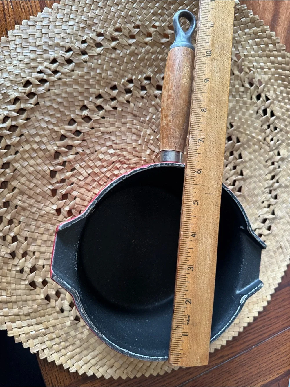 Vintage Le Creuset Castoflon Enameled Cast Iron Saucepan #16 Red Pour Spouts